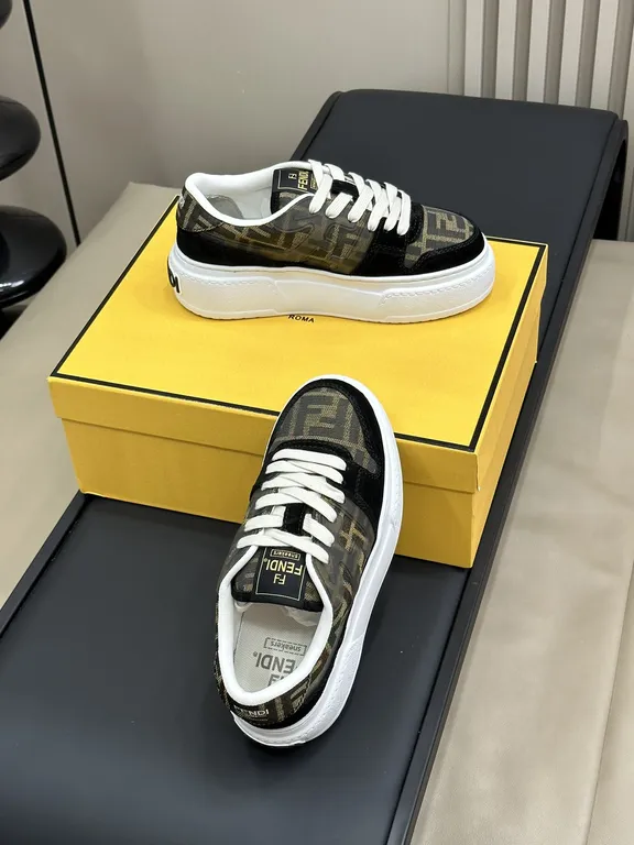 Fendi Shoe 